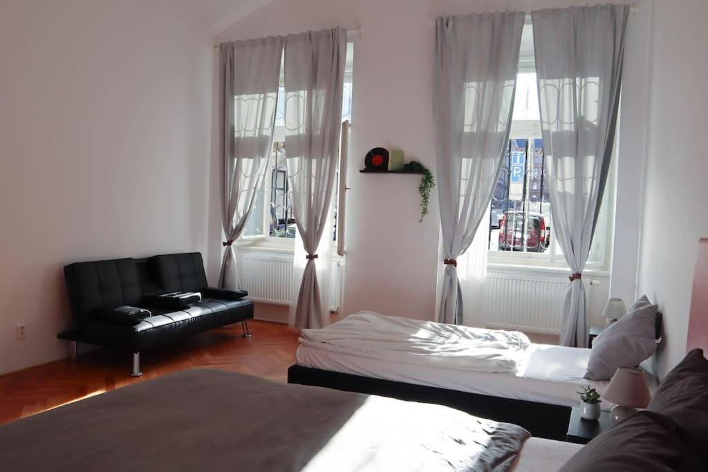 Modern Apartment In The Center Of Πράγα Εξωτερικό φωτογραφία